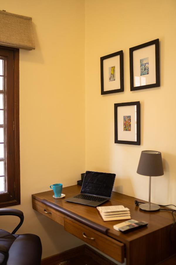 Luho 187 Bed & Breakfast Bangalore Bagian luar foto