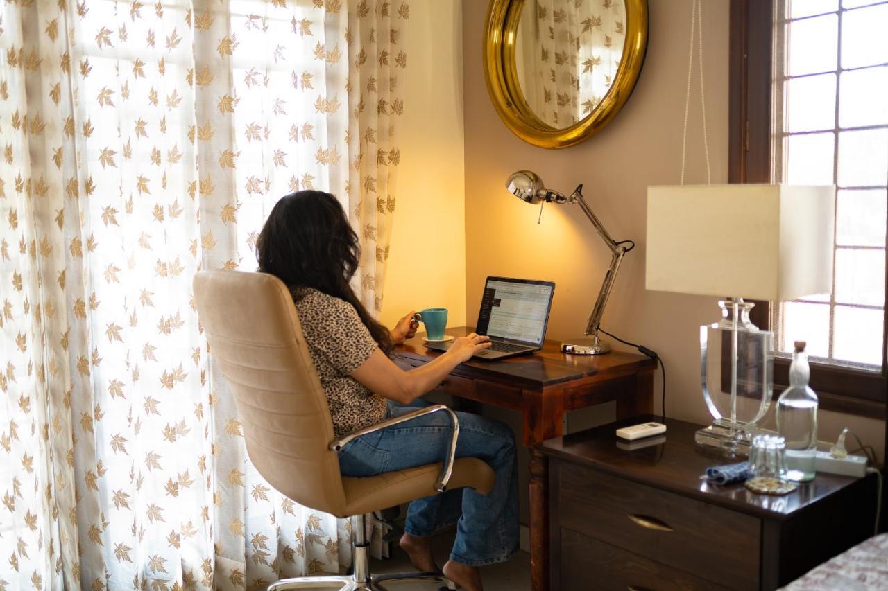 Luho 187 Bed & Breakfast Bangalore Bagian luar foto