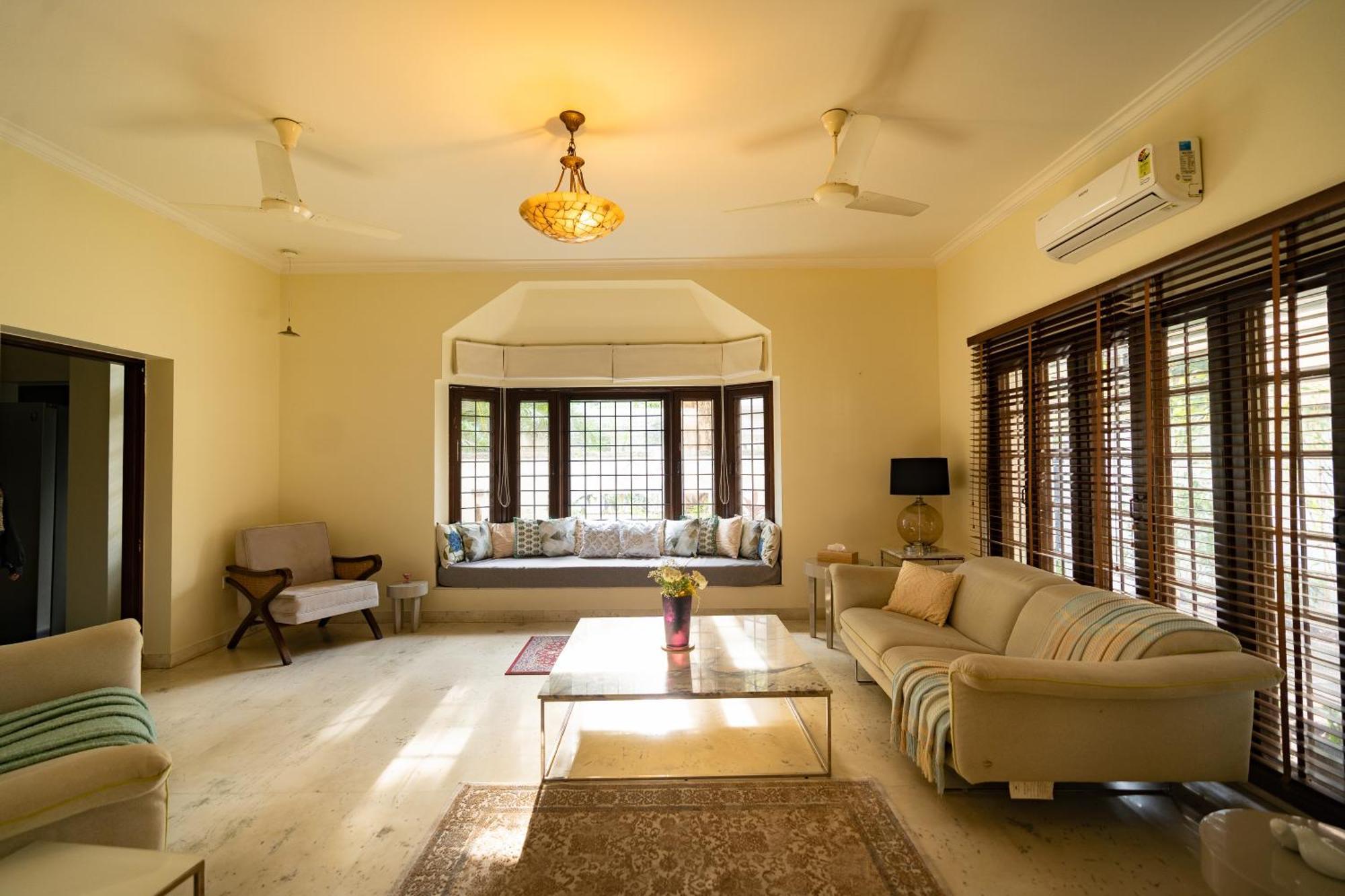 Luho 187 Bed & Breakfast Bangalore Bagian luar foto
