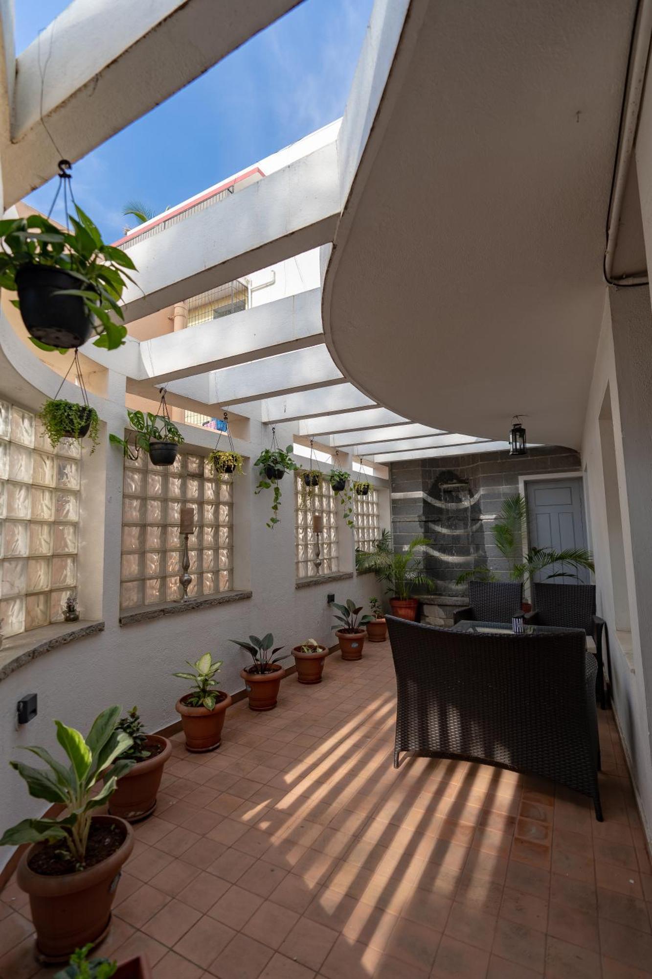 Luho 187 Bed & Breakfast Bangalore Bagian luar foto