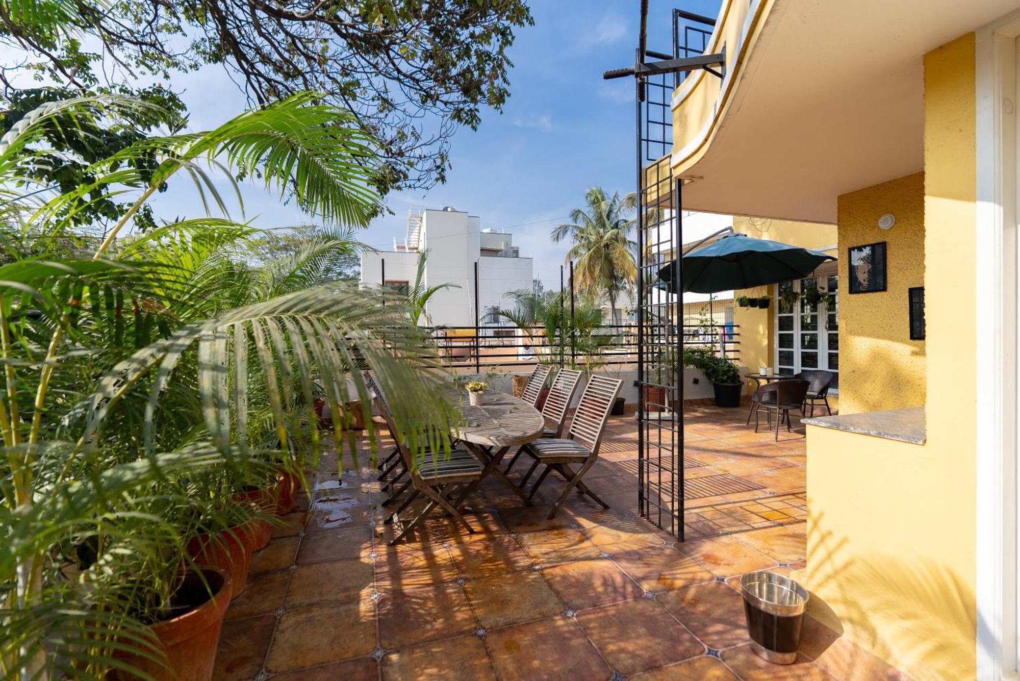 Luho 187 Bed & Breakfast Bangalore Bagian luar foto